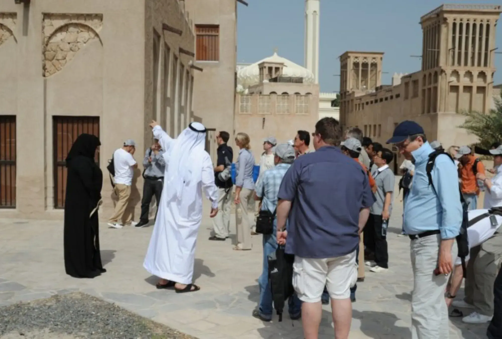 best-dress-code-for-heritage-tours-in-dubai-1700032290