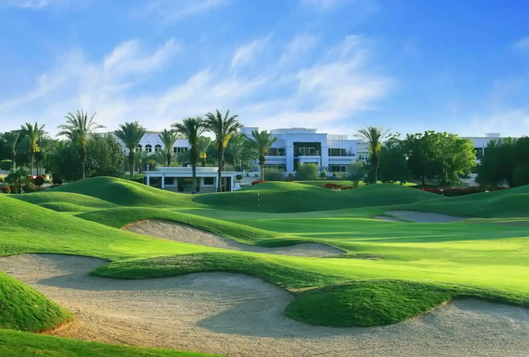 montgomerie-golf-club-dubai-emirates-hills-1698825999