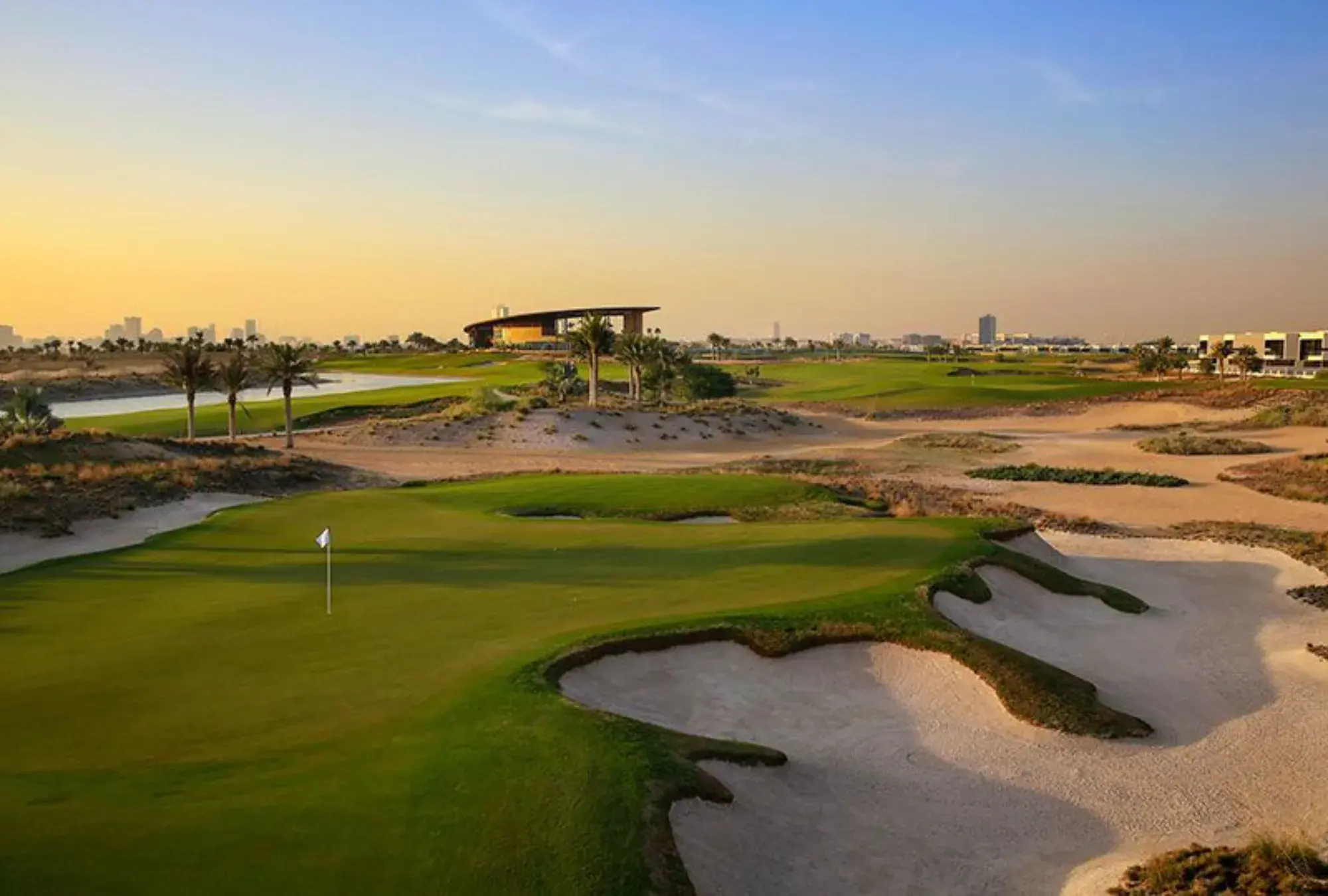 trump-international-golf-club-dubai-1698825791