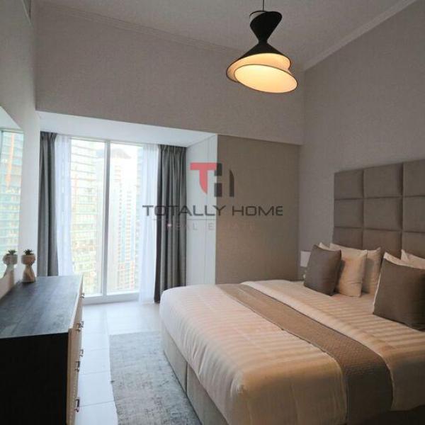 Best high floor unit| luxury furnished|Marina view
